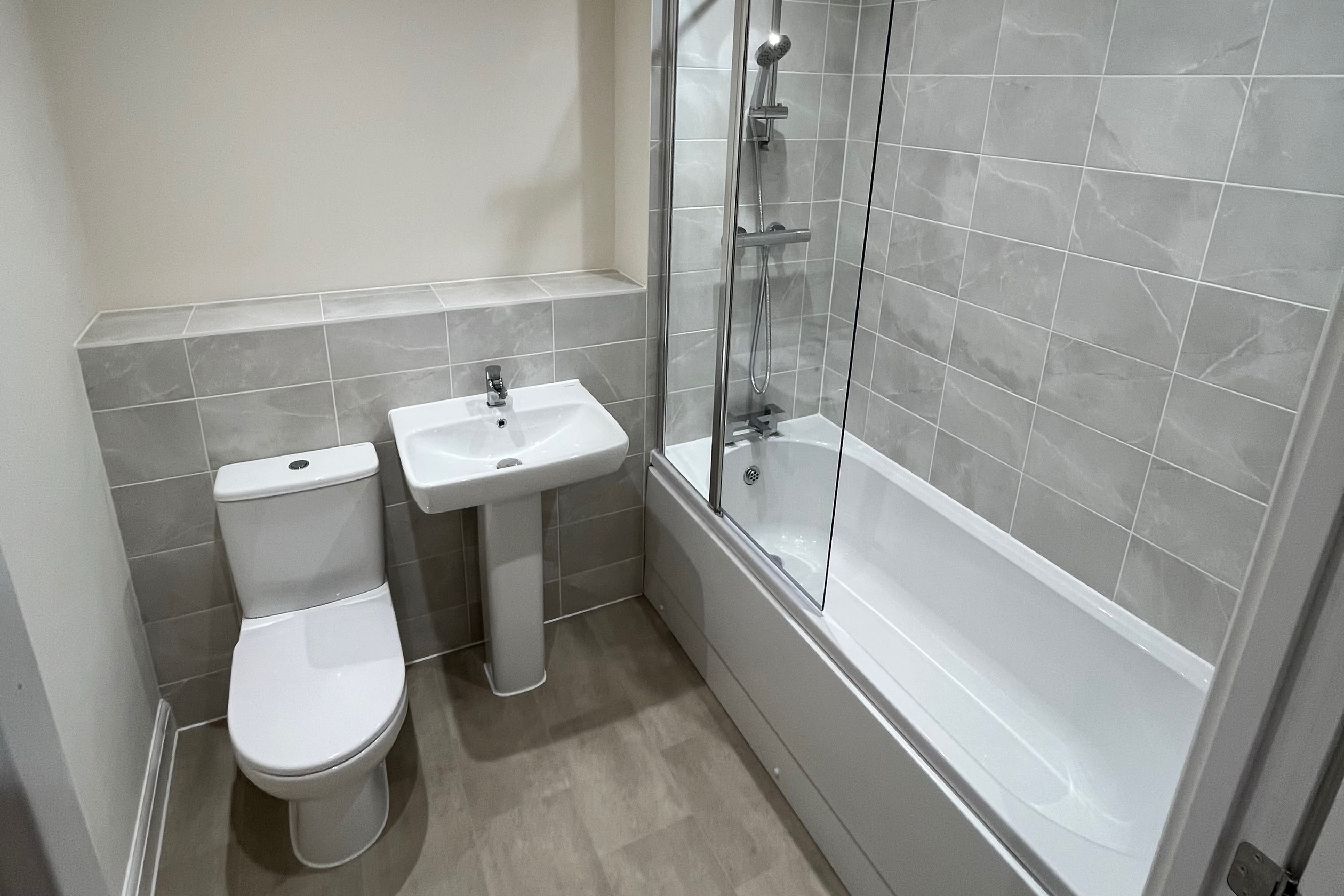Avenue plot 1 Bathroom