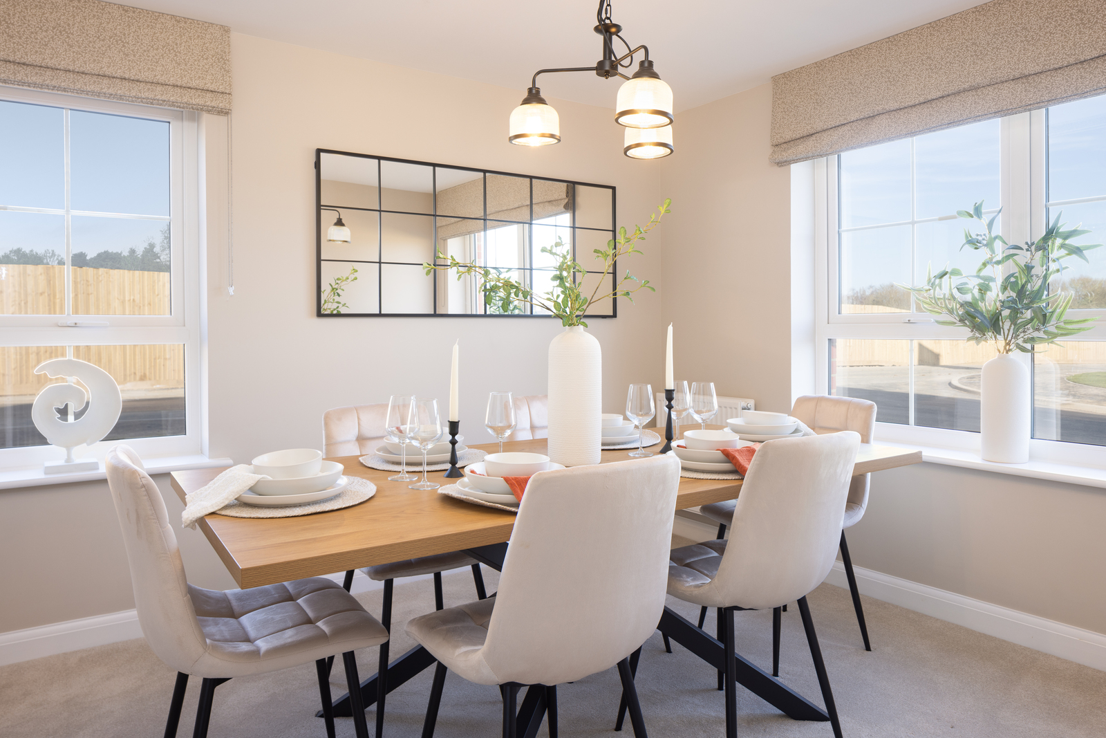 dining room in cattawade