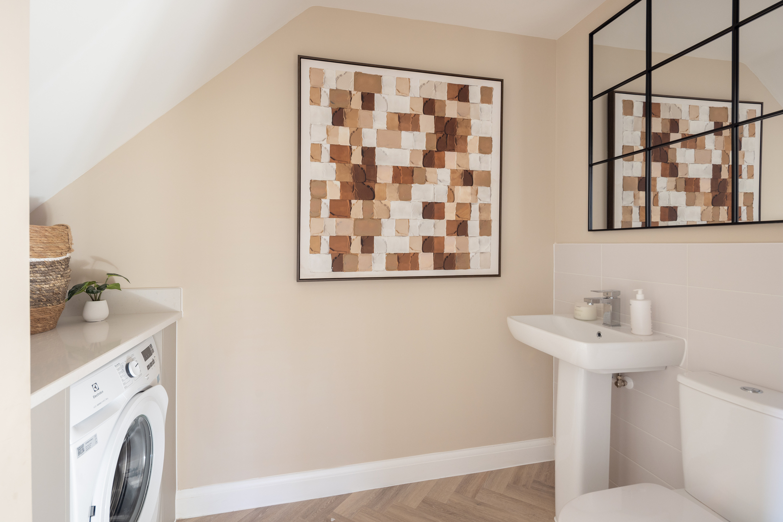 WC/UTILITY IN THE CATTAWADE 