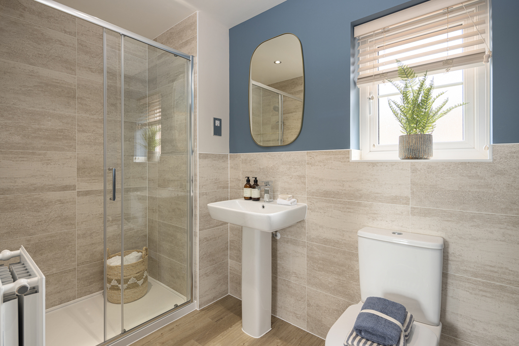 en suite to the main bedroom in alfreton