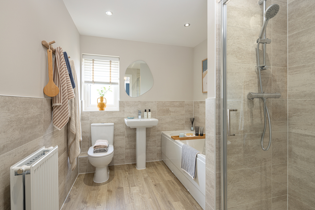 main bathroom in the alfreton