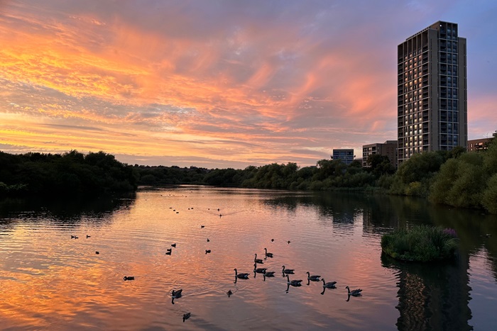 Hendon Waterside
