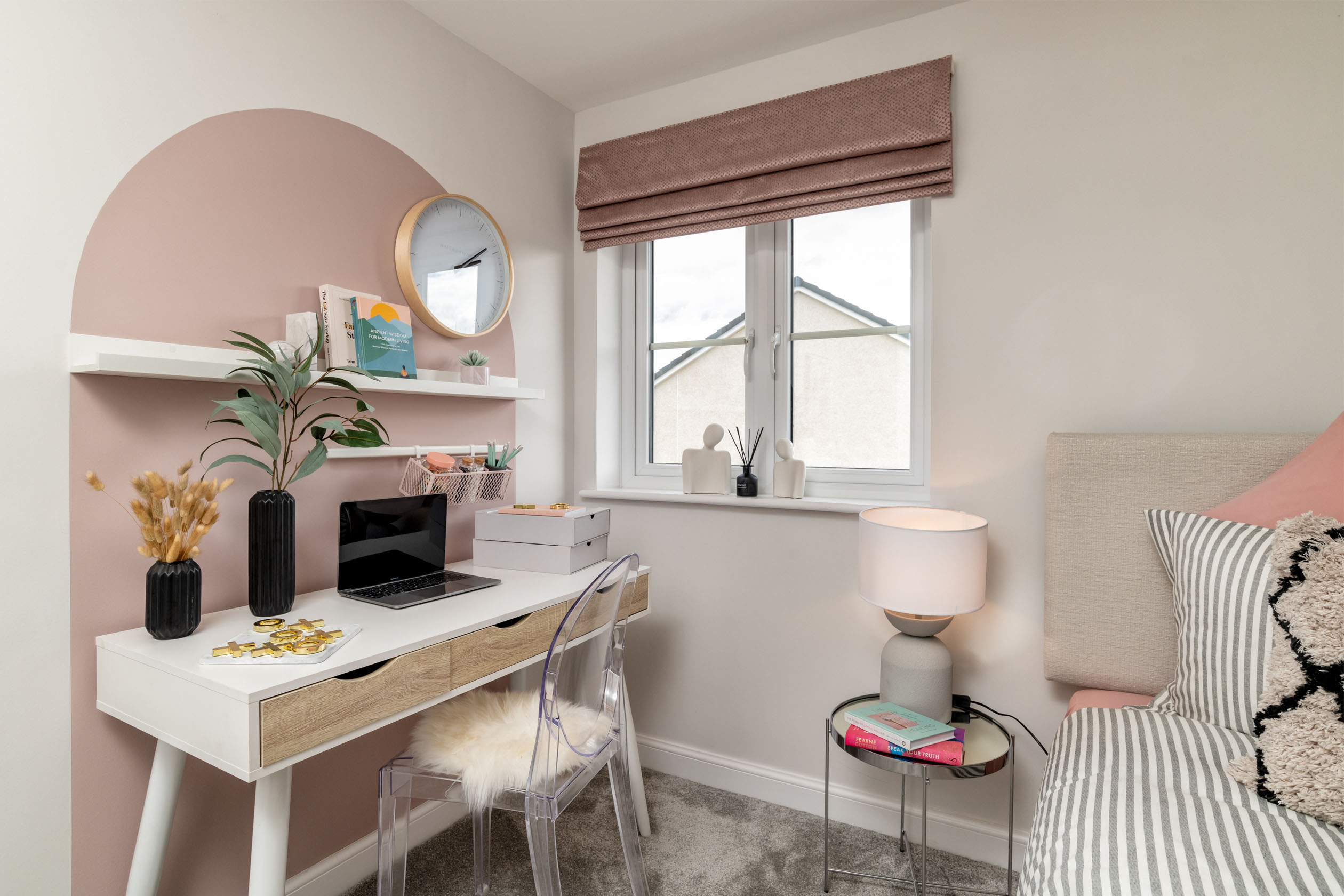 Double bedroom in three bedroom home