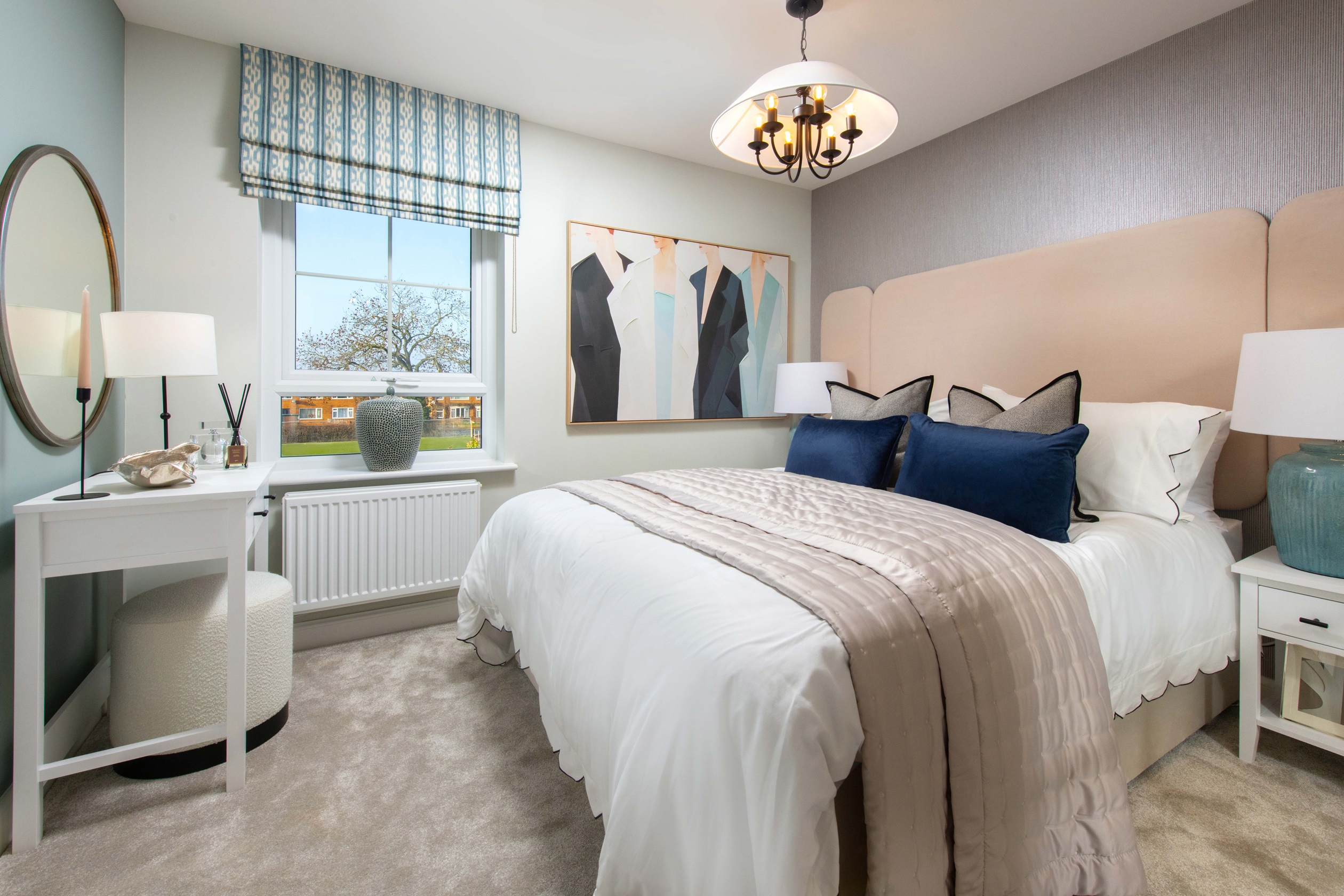 Knights Gate, Huntington