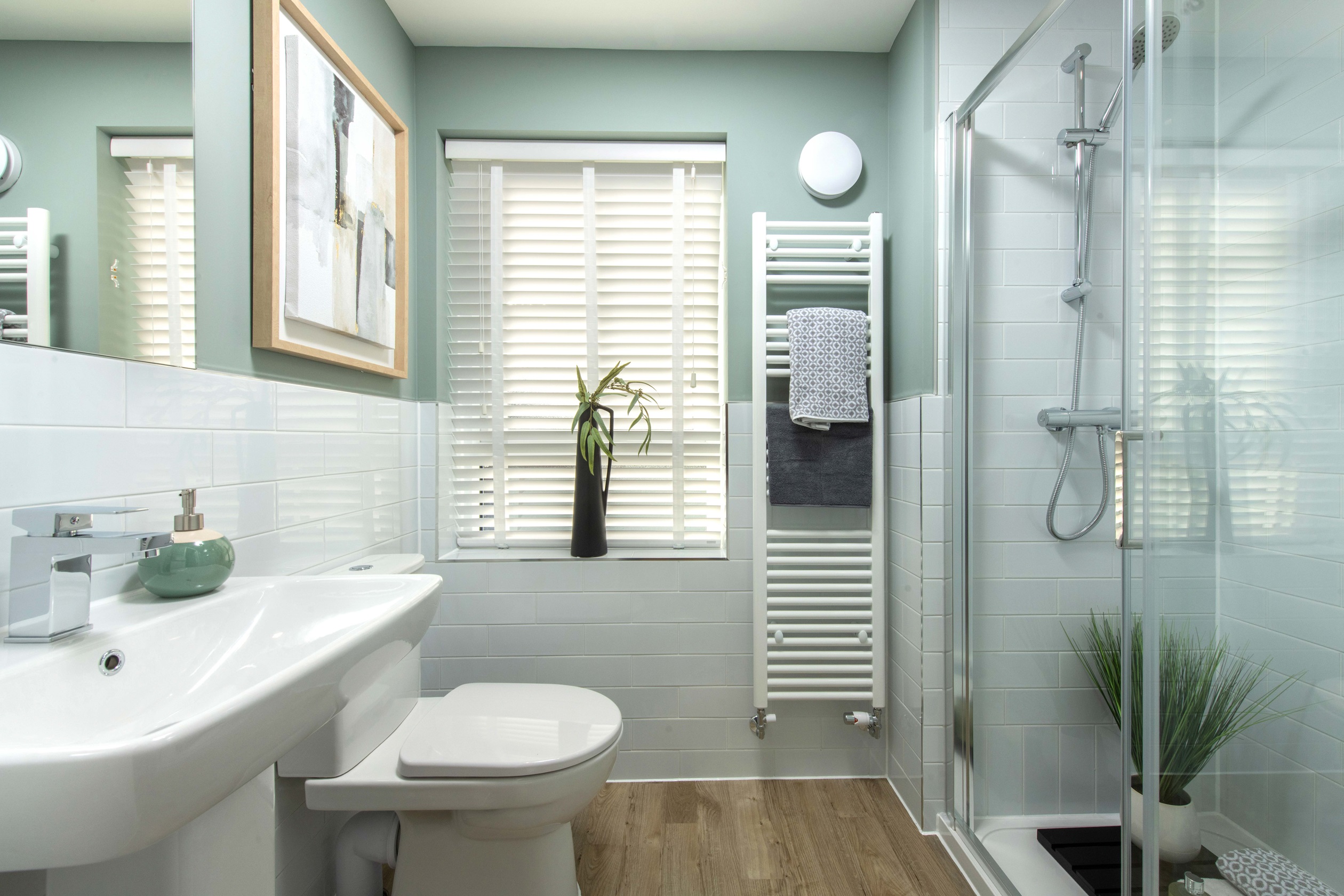 Knights Gate, Hutington