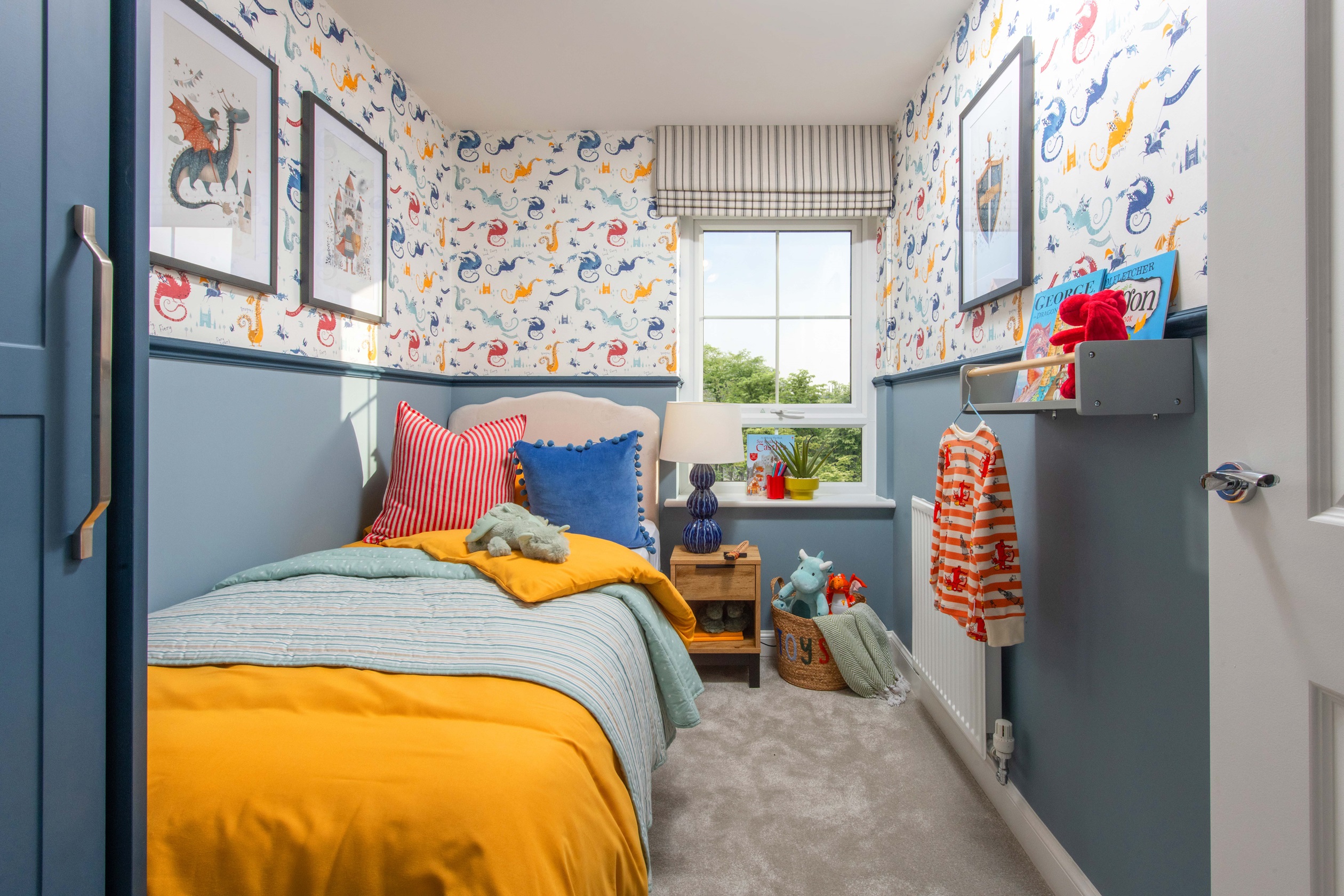 Knights Gate, Huntington 