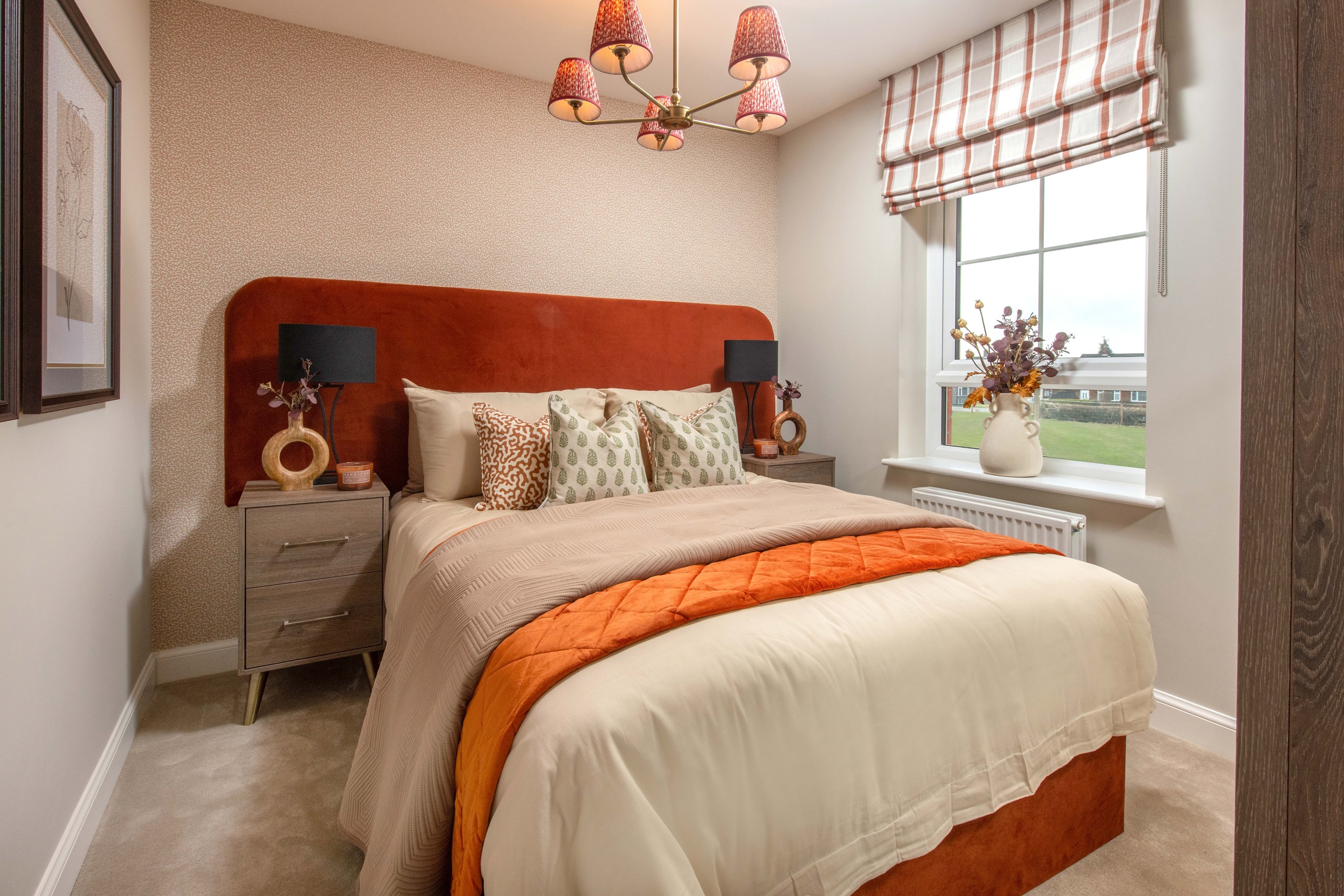 Knights Gate, Huntington