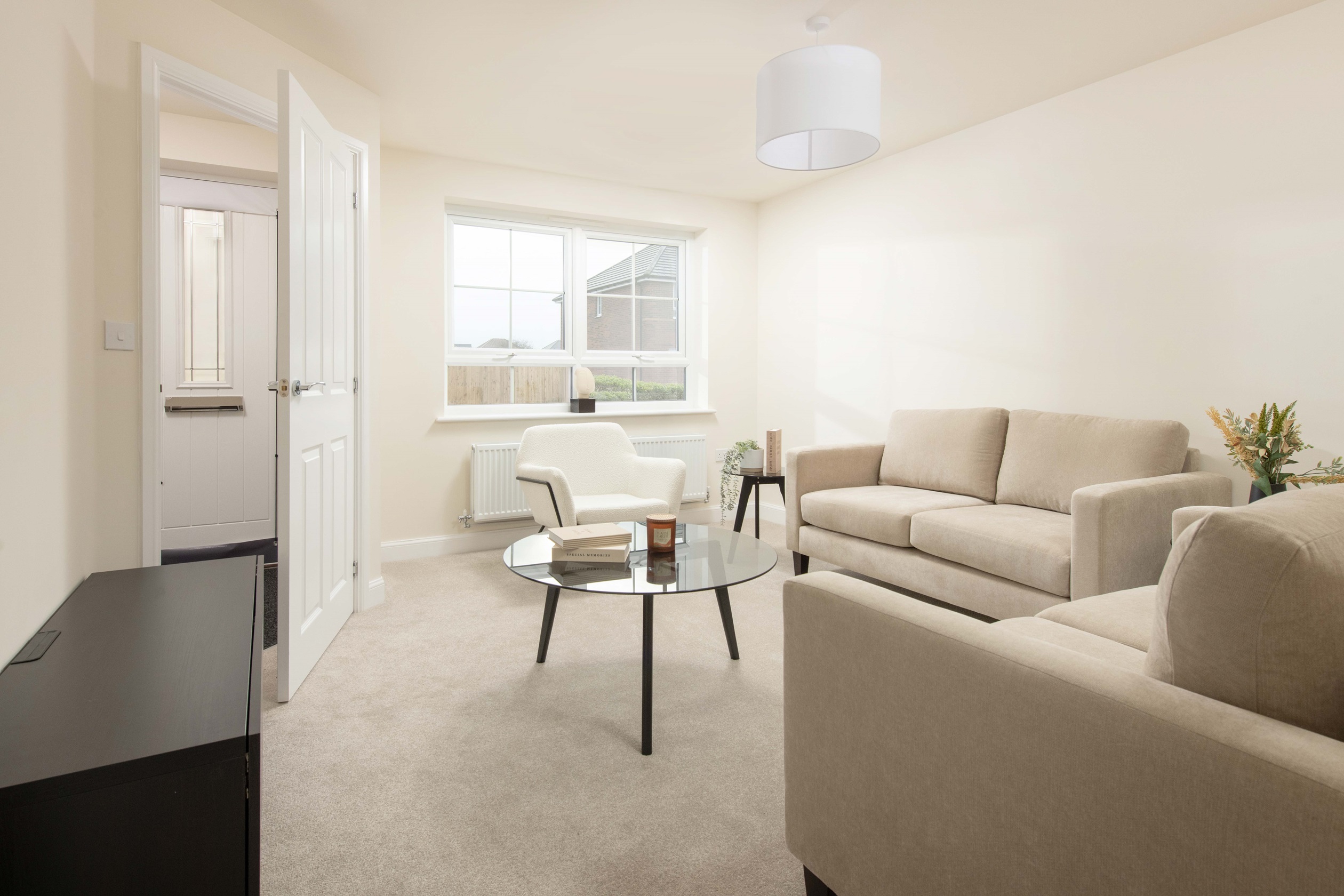 Queens court furniture pack lounge