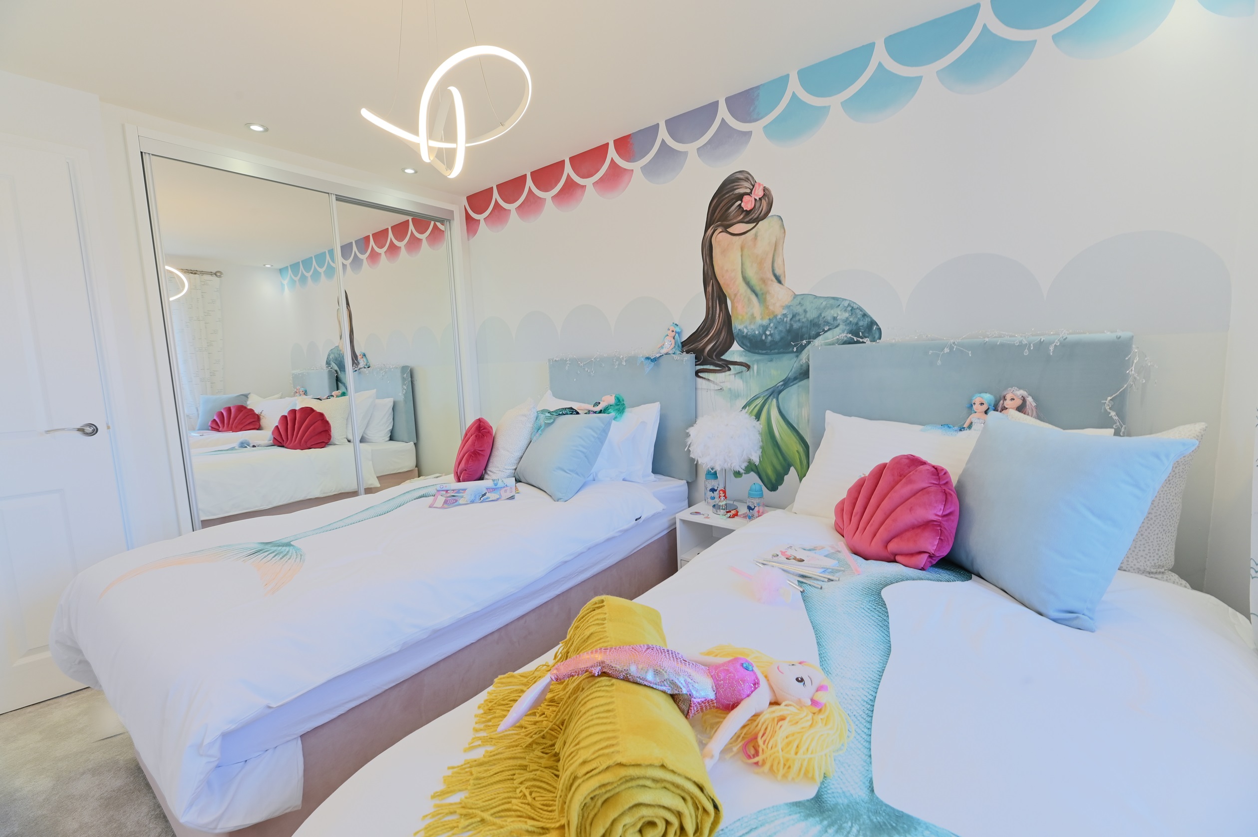 Barratt Windermere 4 bed Show Home in New Waltham, Wigmore Park children's bedroom 