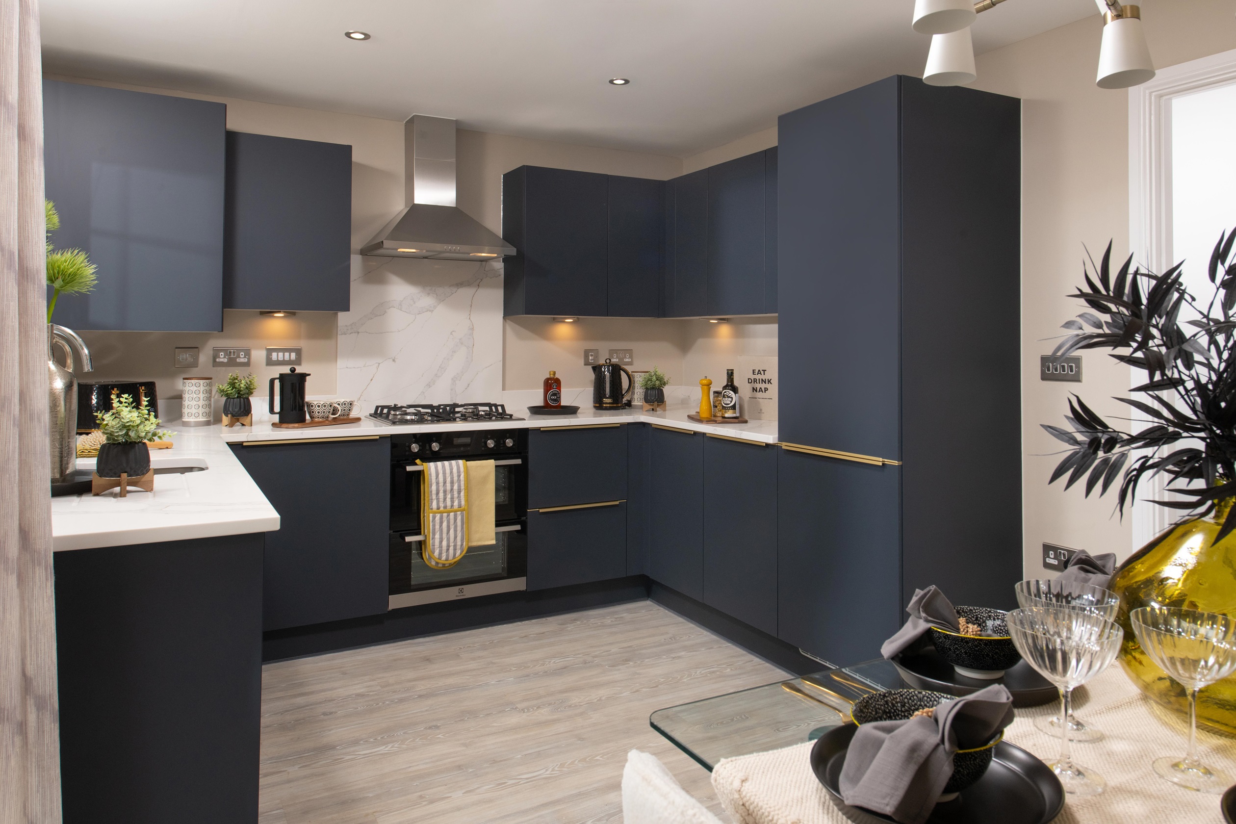 BAR YW Westminster View - Ellerton Dining Kitchen
