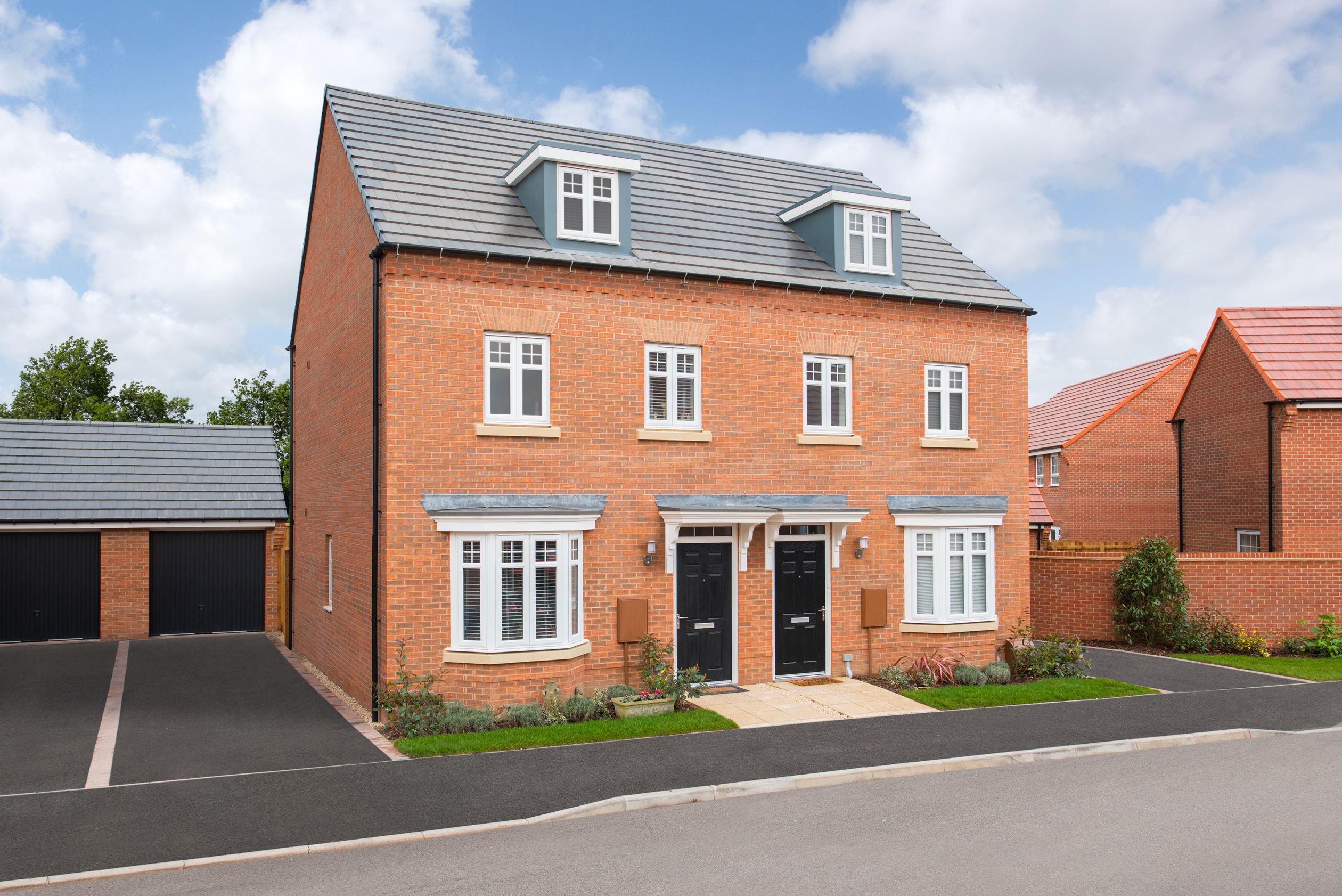 3 bedroom end terraced house for sale