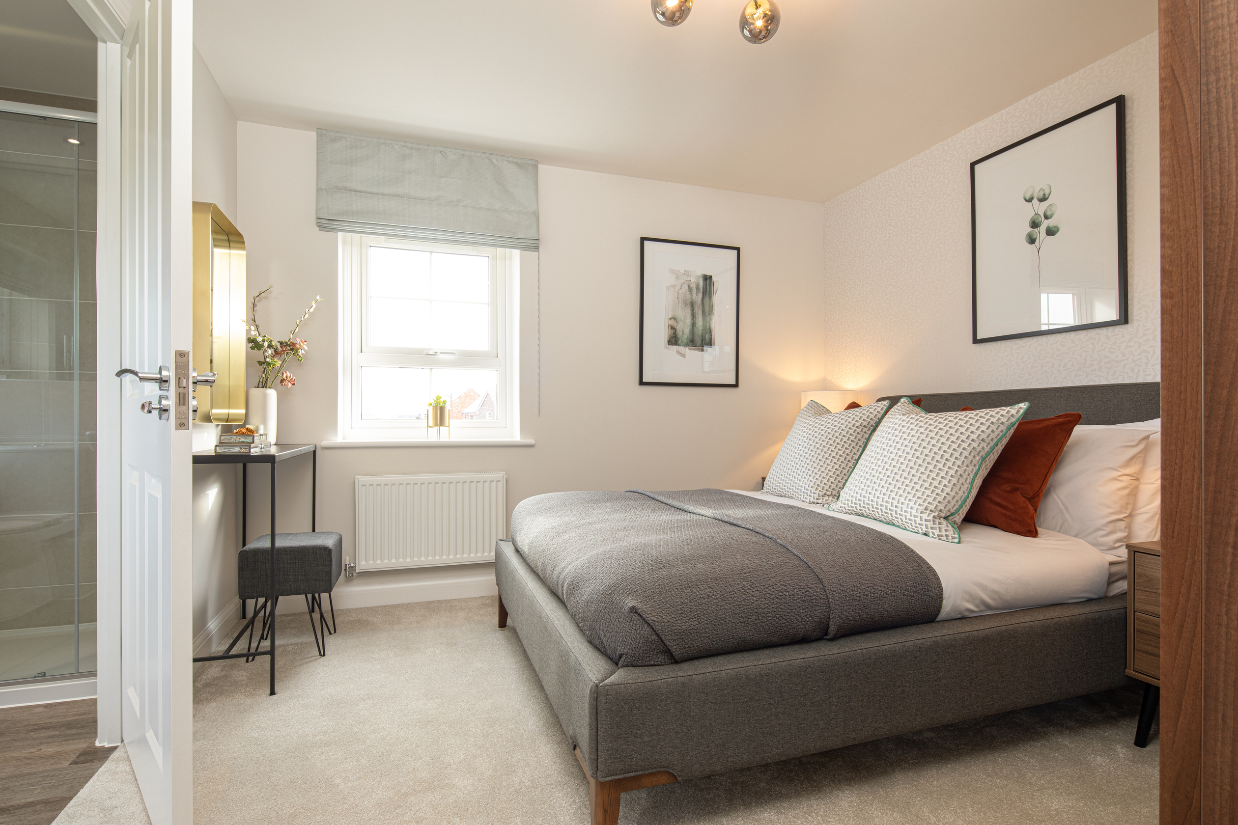 Inside view of en suite main bedroom. Moresby. 3 bed home.