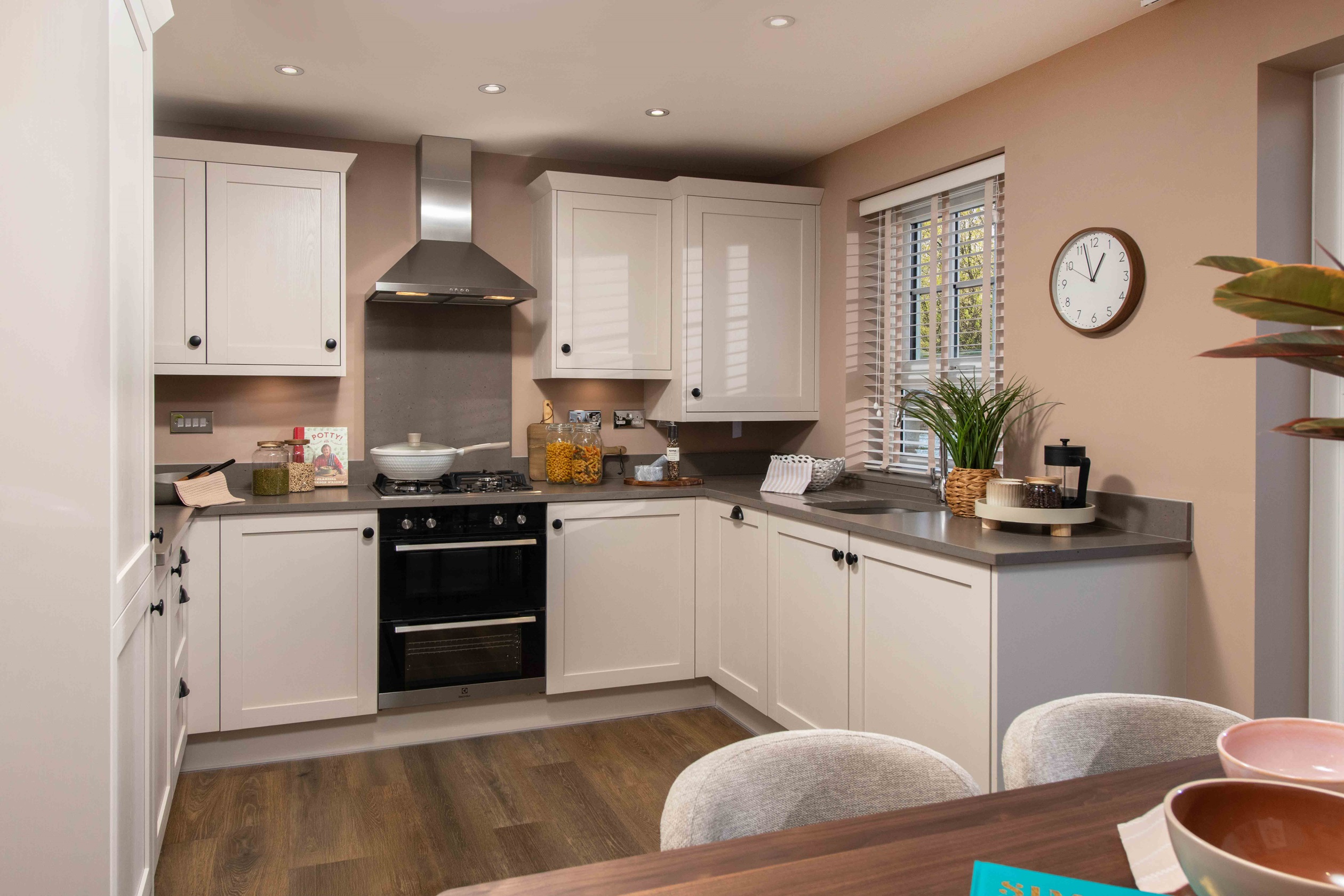Ellerton dining kitchen