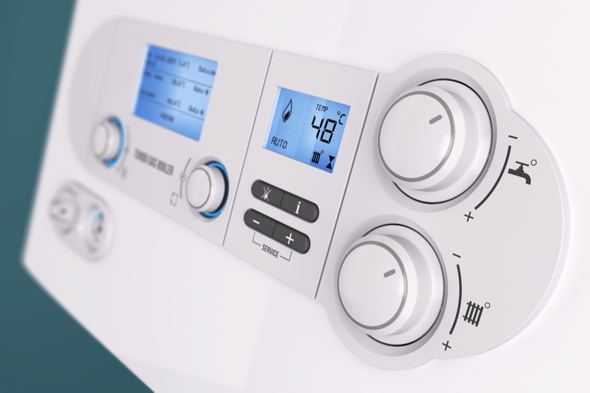 How to change your energy suppliers when moving house