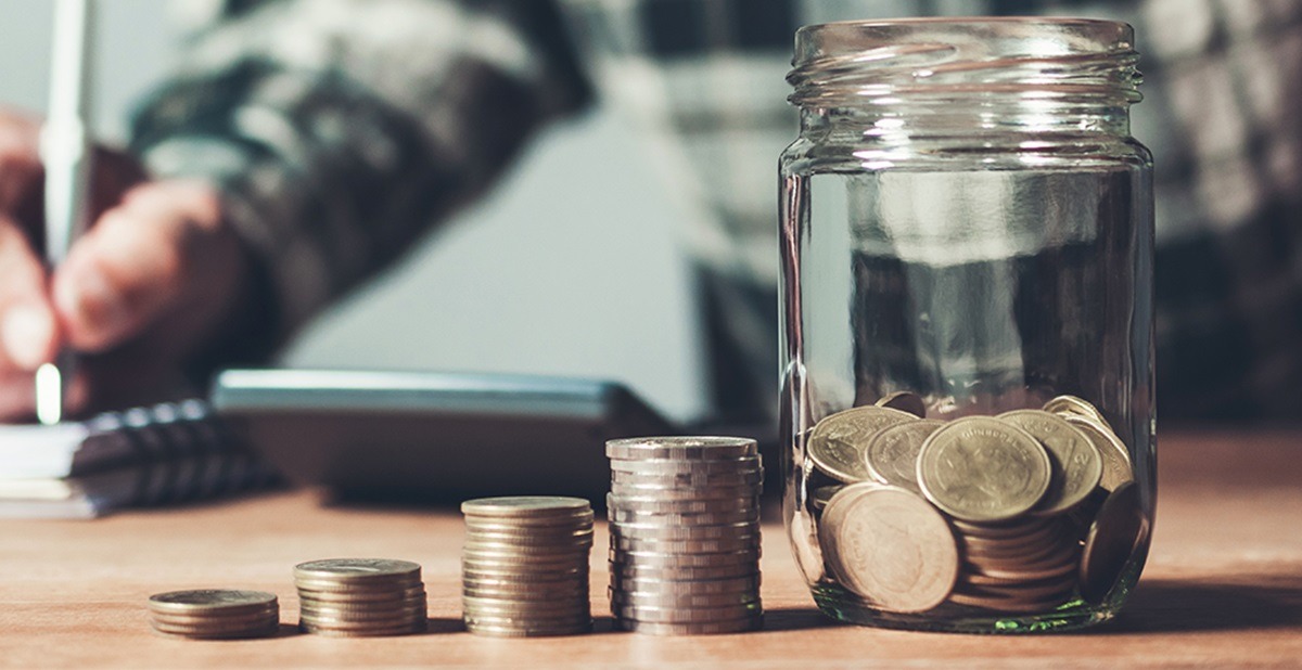 Reach your savings goal with small everyday changes