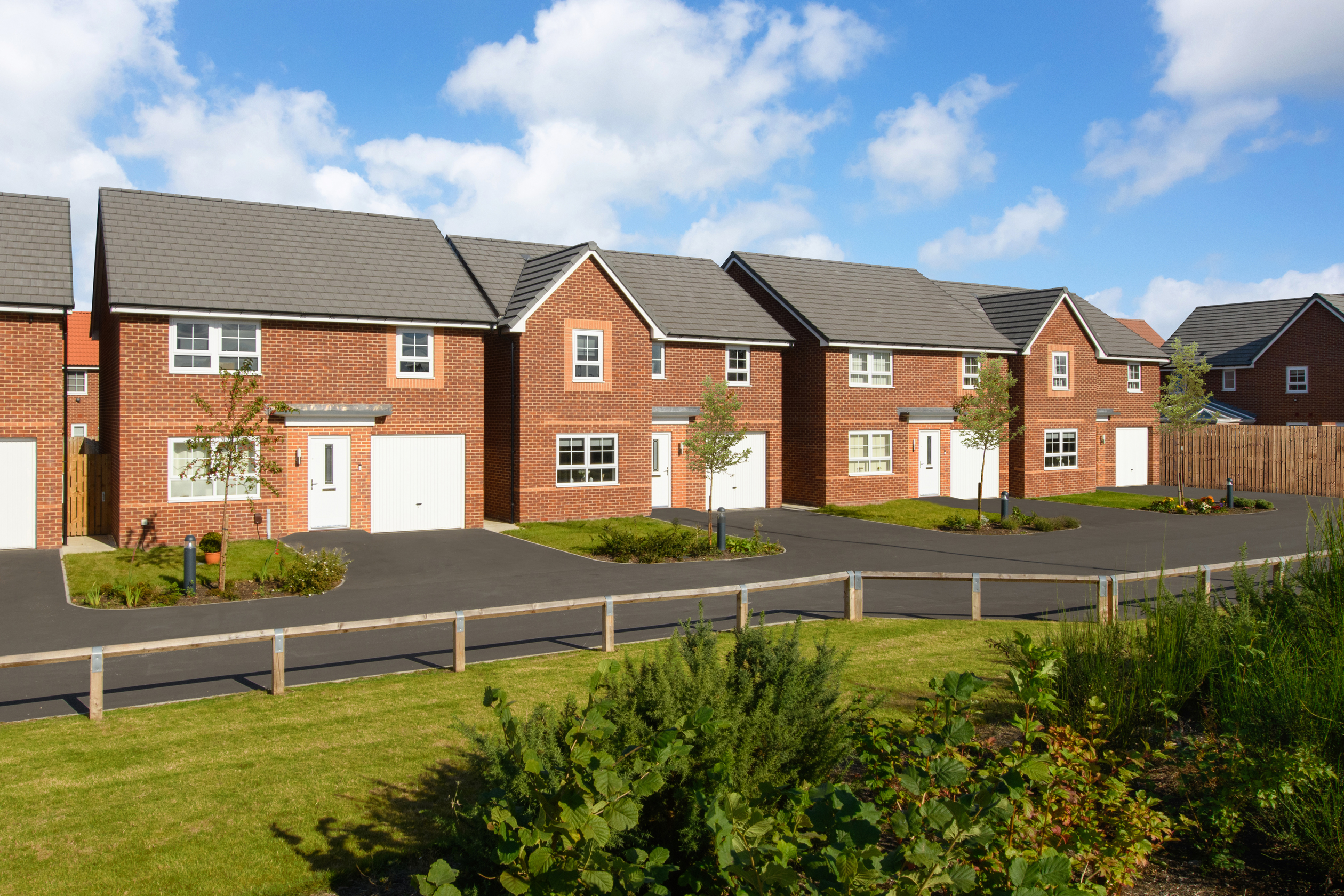 Barratt Homes Street Scene Park Edge