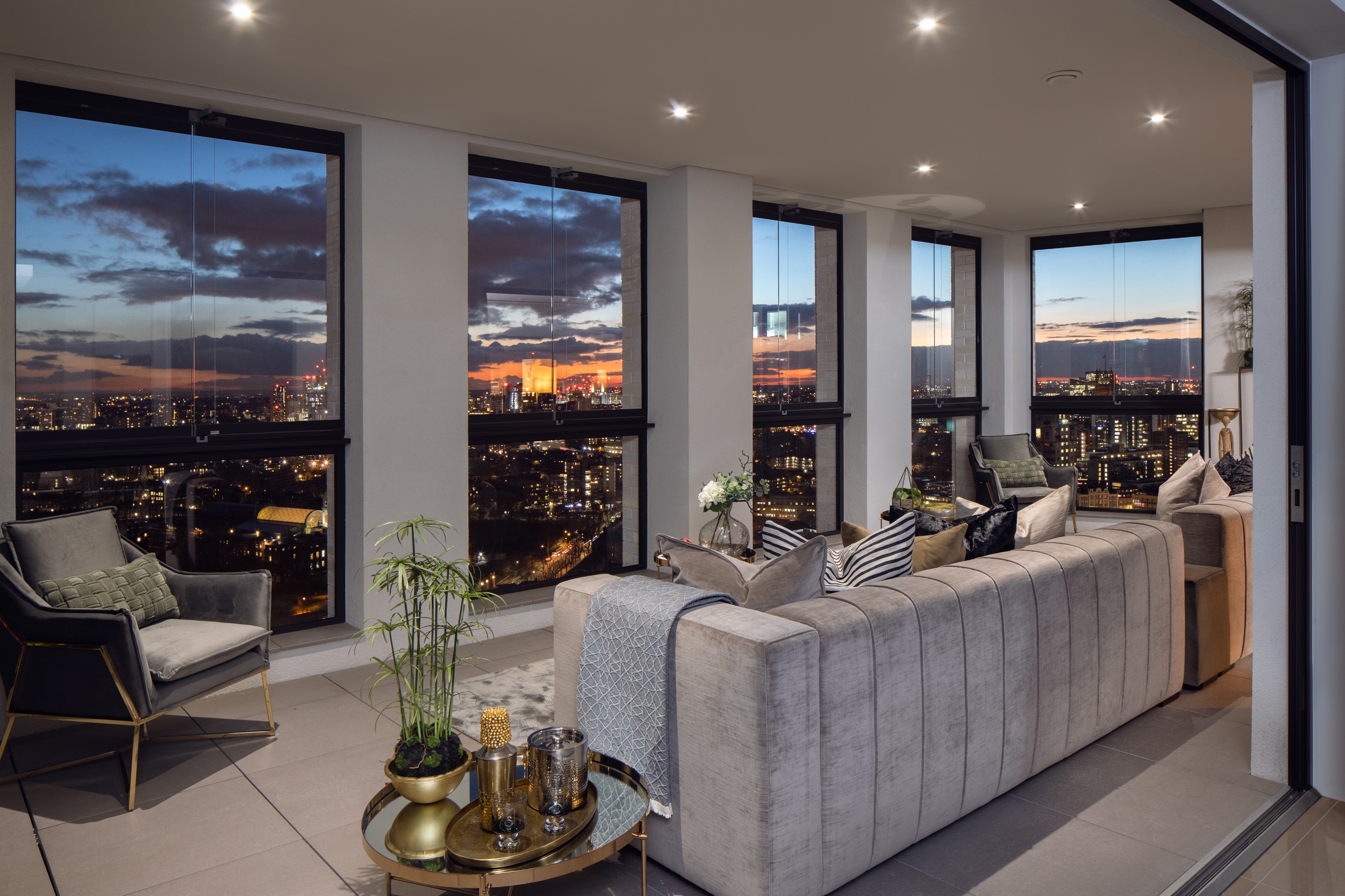 BFC winter garden dark 2520 x 1680