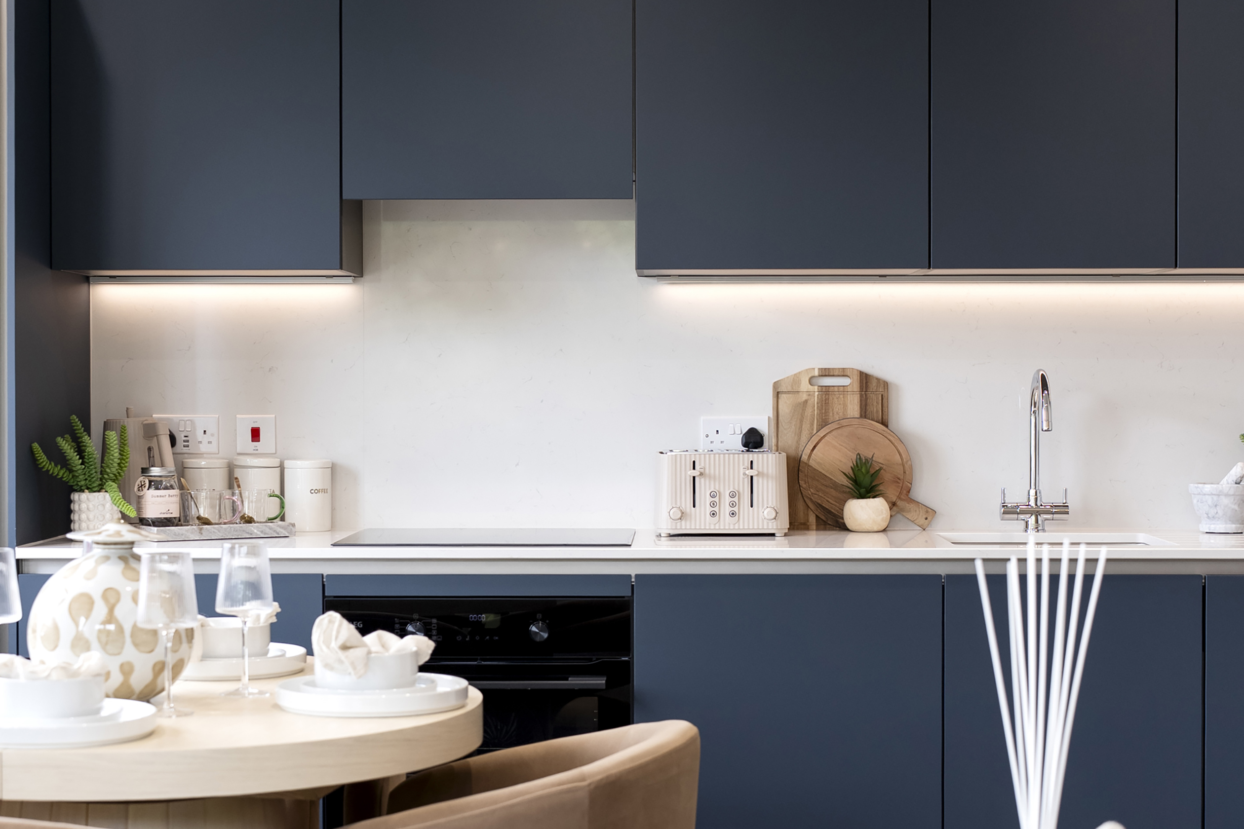 SCJ Show home kitchen/dining