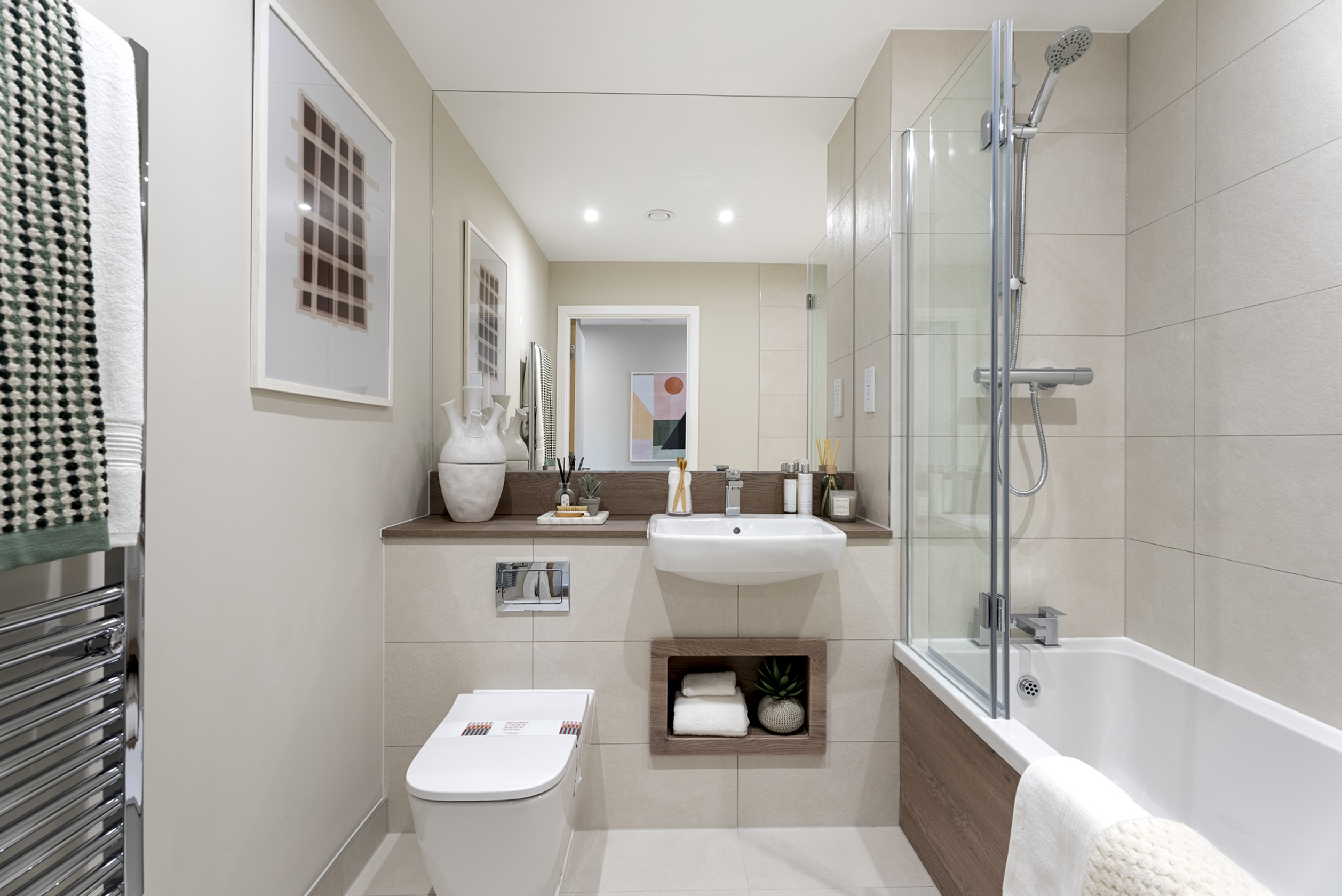 SCJ Show home bathroom