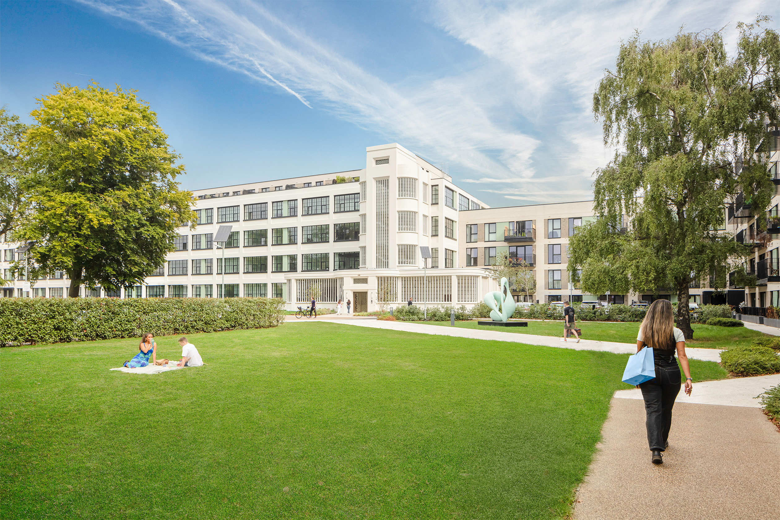 Hayes Village - Nestle Apartments - Lifestyle Image