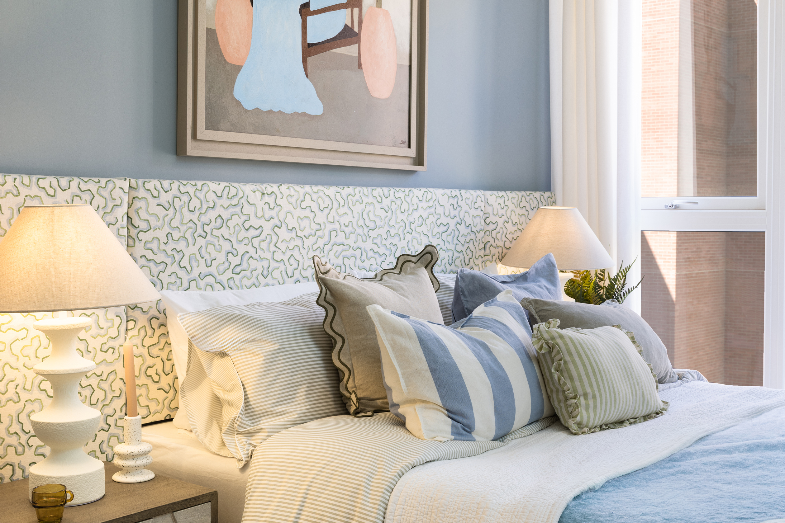 Menier Apartments - Bedroom