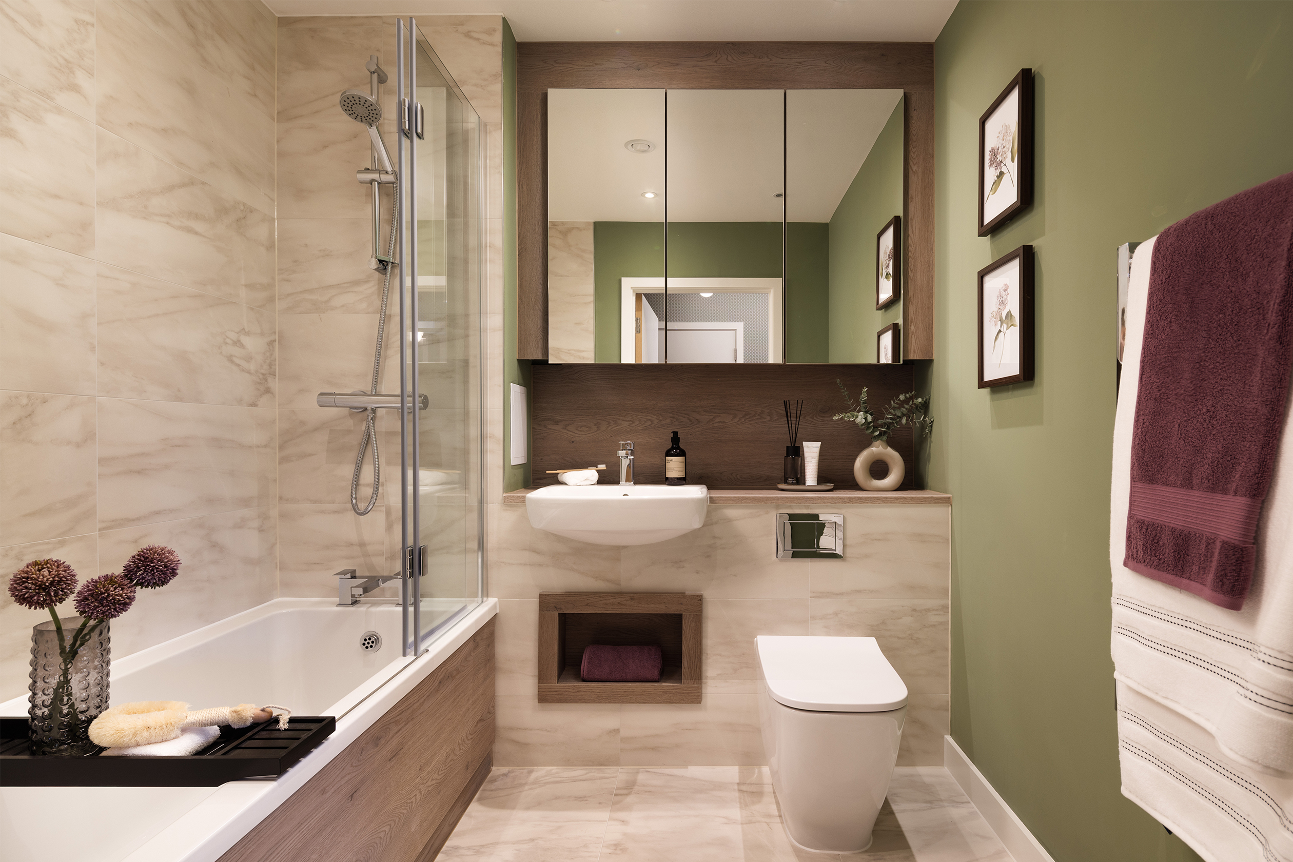 Bathroom Photograph - Hendon Waterside