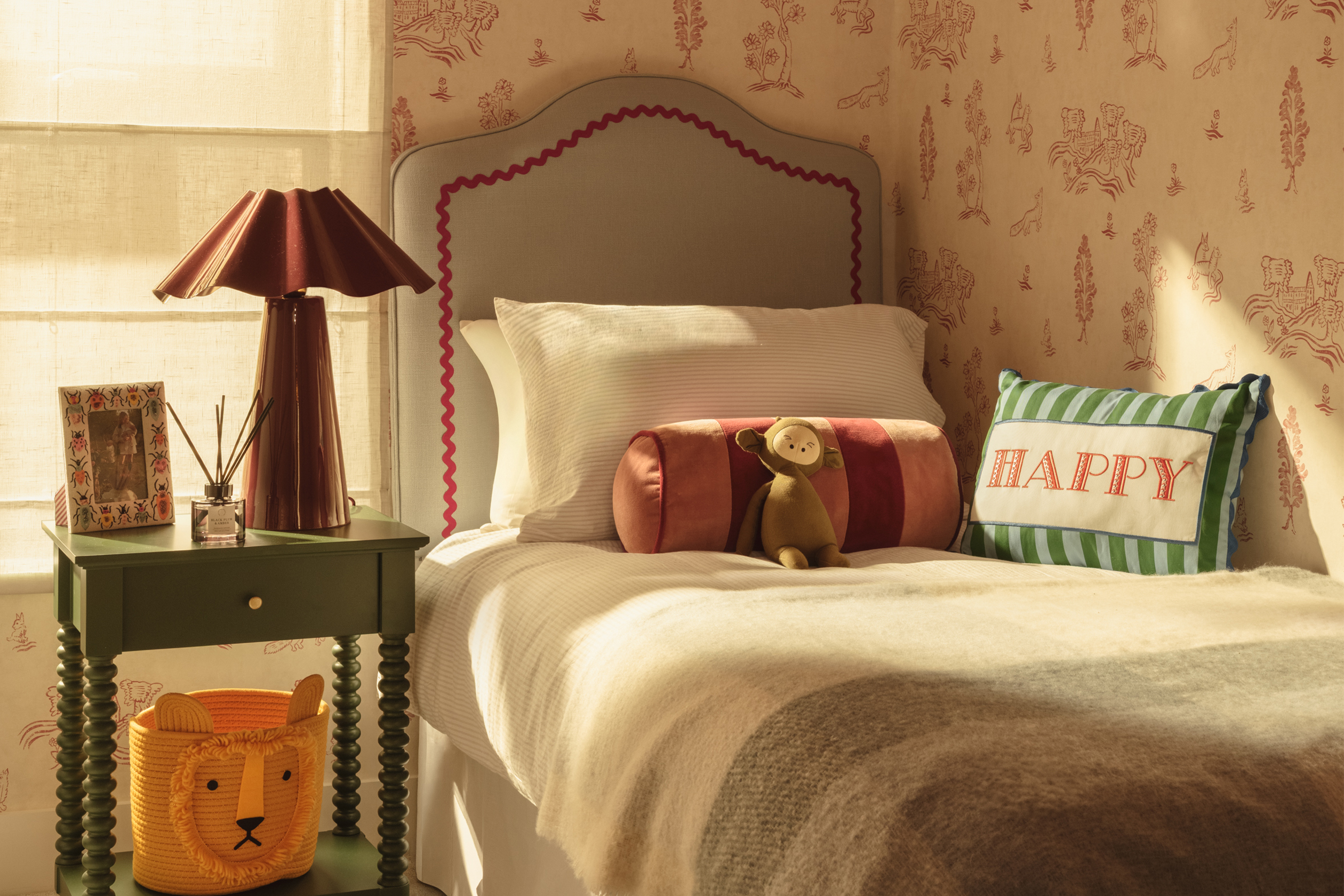 Townhouse Show Home Children's room