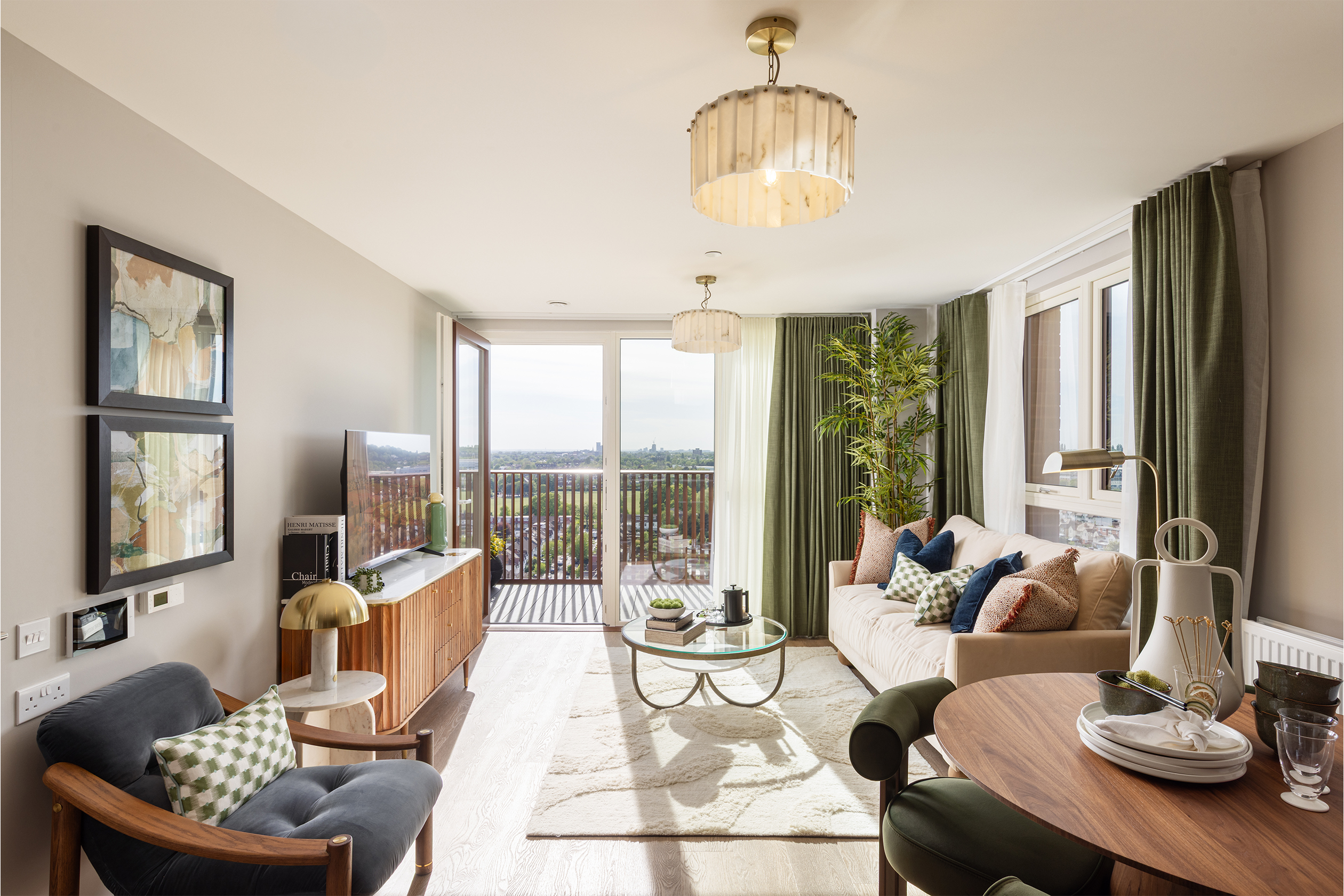 Royal Gateway - Show Home - Lounge