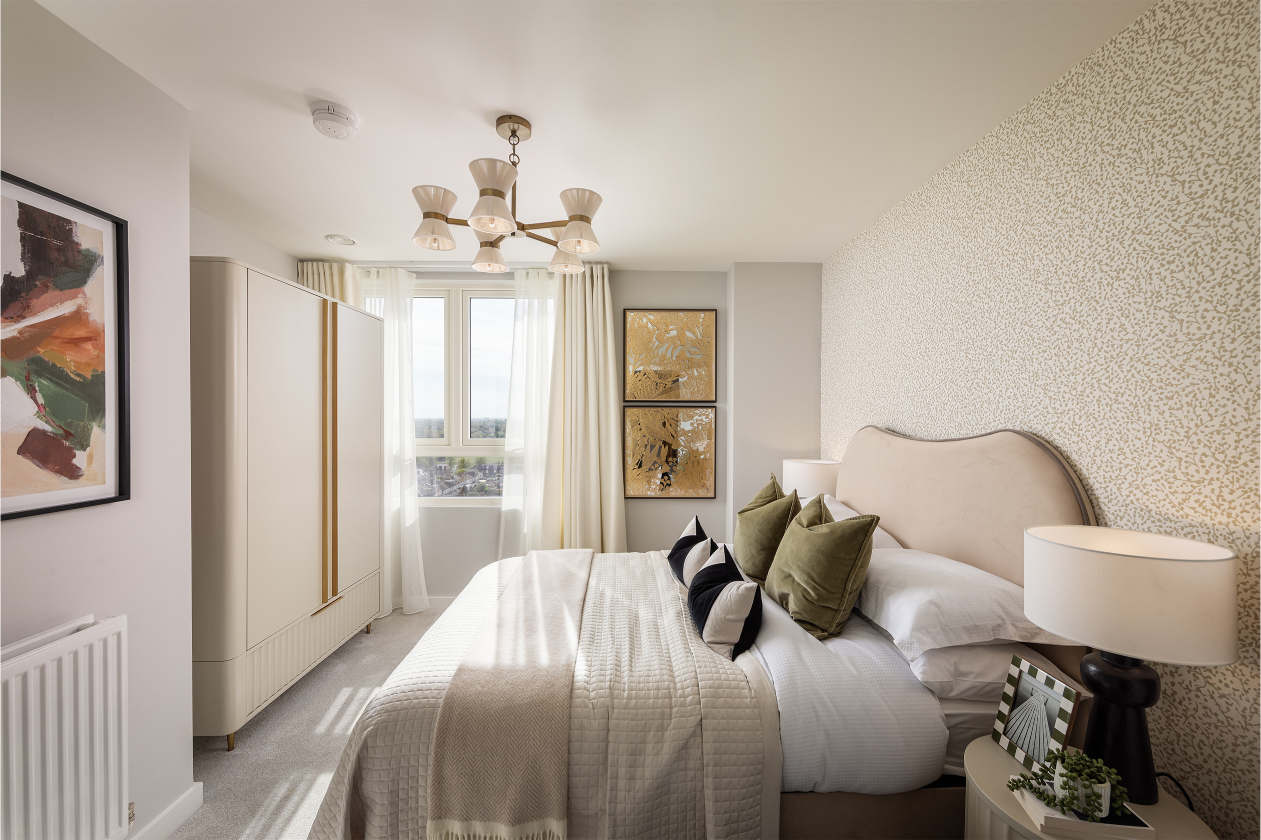 Royal Gateway - Show Home - bedroom