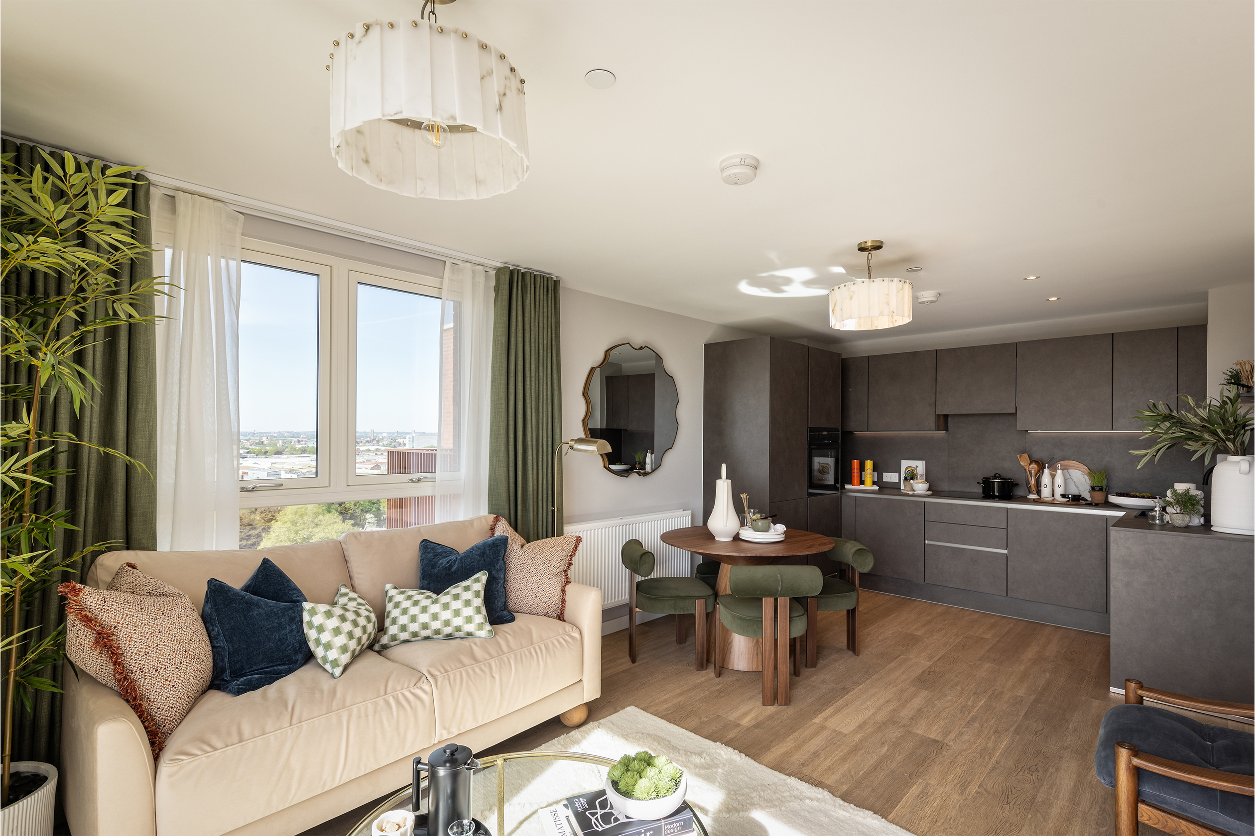 Royal Gateway - Show Home - Lounge