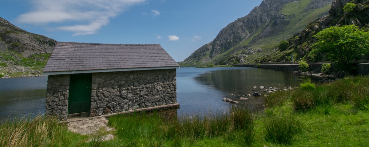 Cottage on lake