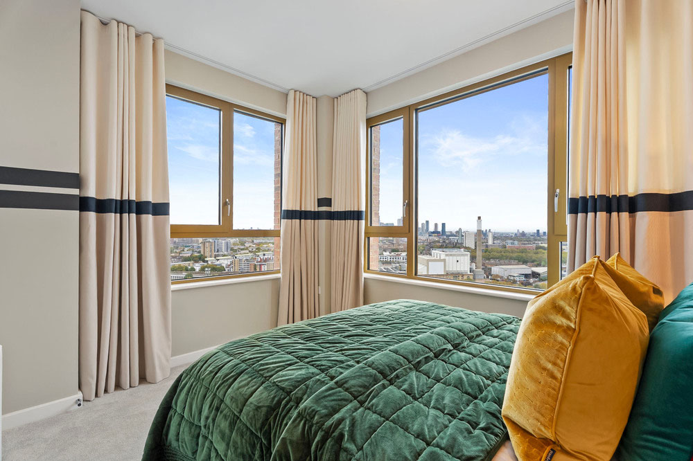 Dual aspect double bedroom
